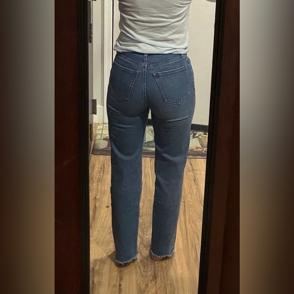 Abercrombie 90s Curve Love High Waisted Blue Raw Hem Jeans Size 25 💙 - Picture 3 of 6